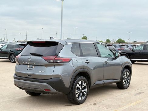 Certified 2023 Nissan Rogue SV image 7