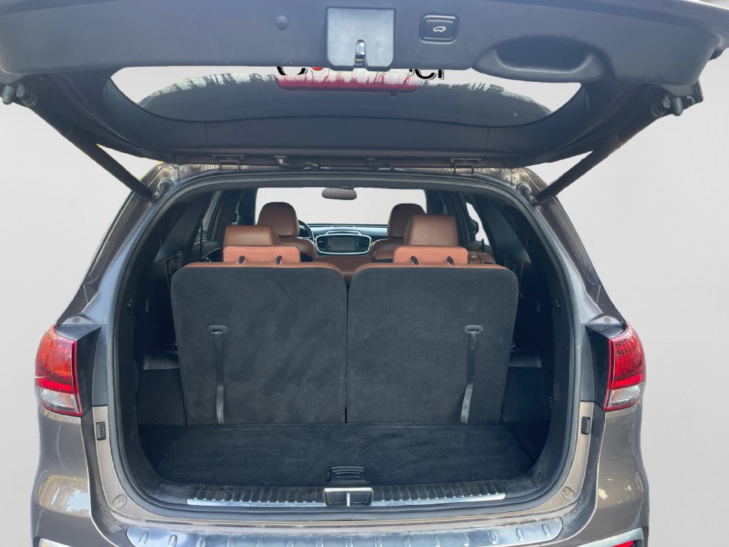 Used 2019 Kia Sorento SX AWD/4WD image 15