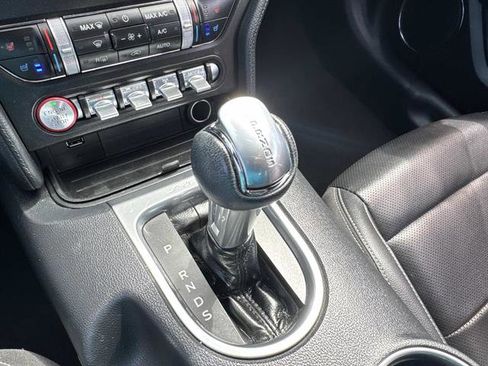 Used 2022 Ford Mustang Premium RWD image 46