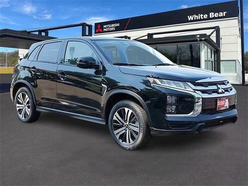 New 2025 Mitsubishi Outlander Sport SE image 1