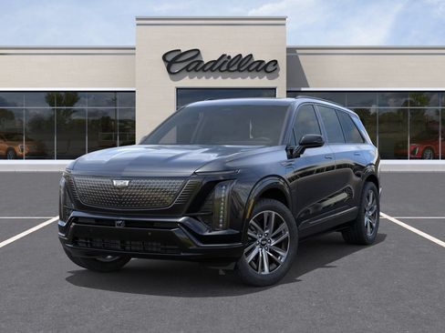 New 2027 Cadillac Vistiq Sport w/ LPO, Floor Liner Package AWD/4WD image 6