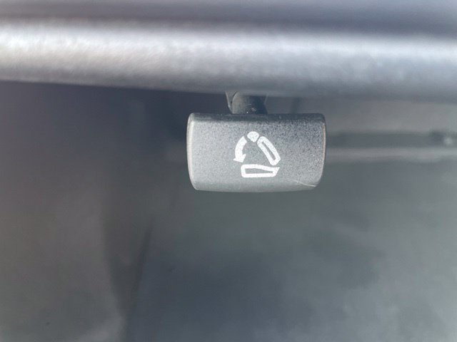 Used 2021 Chevrolet Malibu LT FWD image 53