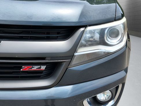 Used 2018 Chevrolet Colorado Z71 AWD/4WD image 25