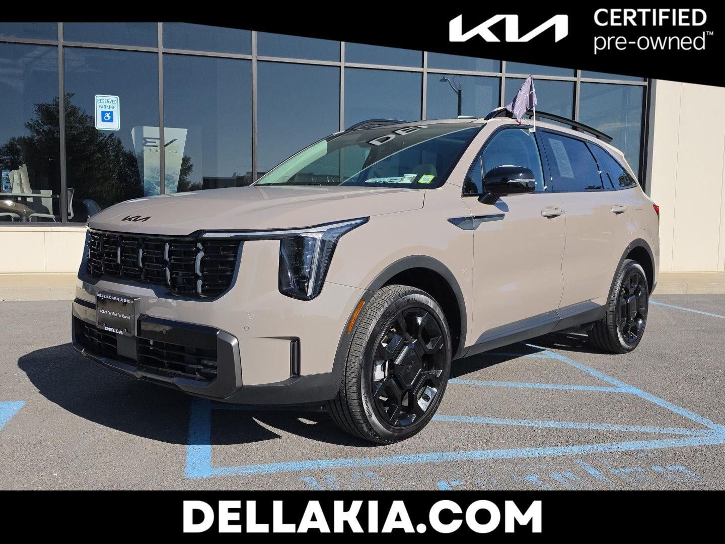 Certified 2025 Kia Sorento X-Line EX AWD/4WD image 1