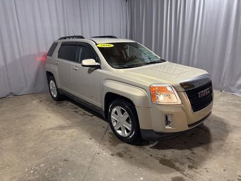 Used 2010 GMC Terrain SLE AWD/4WD image 13