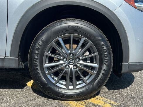 Used 2019 MAZDA CX-5 Touring image 12