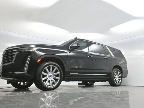 Used 2024 Cadillac Escalade ESV Premium Luxury Platinum AWD/4WD image 65