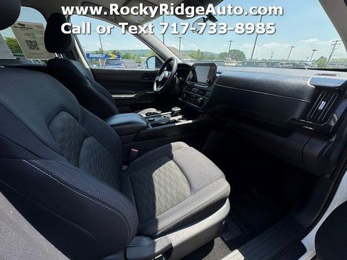 Used 2024 Nissan Pathfinder S AWD/4WD image 26