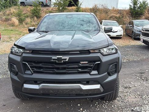 New 2026 Chevrolet Colorado Trail Boss AWD/4WD image 2
