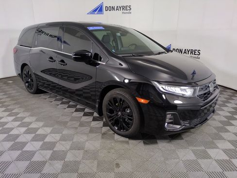 Used 2025 Honda Odyssey Sport-L image 8