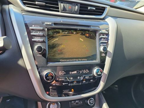 Used 2022 Nissan Murano SV image 29