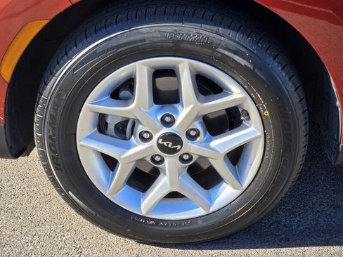 Certified 2024 Kia Soul LX w/ Option Group 015 image 10