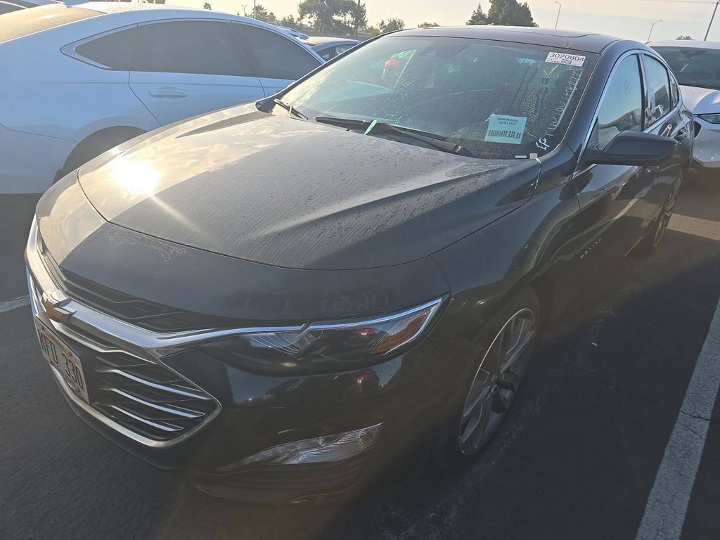 Used 2023 Chevrolet Malibu LT w/ Driver Confidence Package FWD image 2