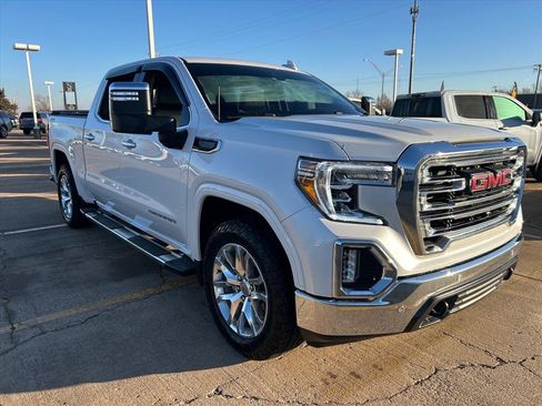 Used 2022 GMC Sierra 1500 SLT image 3