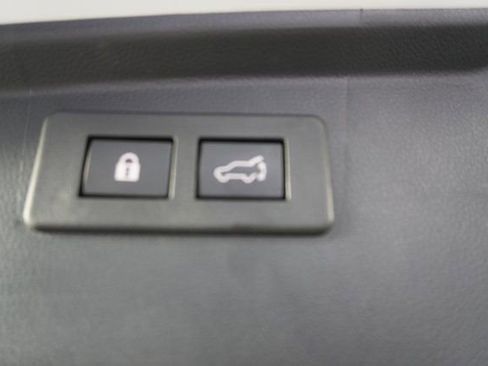 Used 2021 Subaru Outback Onyx Edition XT image 38