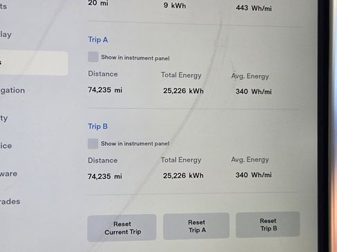 Used 2012 Tesla Model S Signature Performance image 21