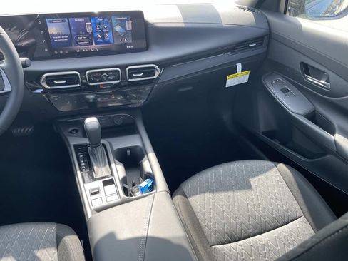 New 2026 Nissan Sentra SV w/ SV Convenience Package FWD image 14