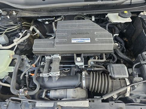 Used 2018 Honda CR-V Touring image 23