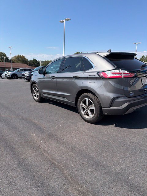 Used 2024 Ford Edge SEL w/ Convenience Package AWD/4WD image 4