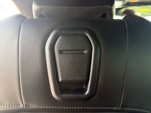 Used 2021 Ford Mustang GT Premium w/ Equipment Group 401A RWD image 23