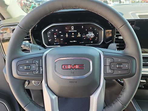 New 2026 GMC Sierra 1500 SLT image 13