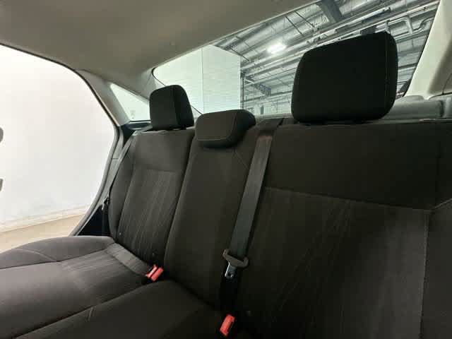 Used 2016 Ford Focus SE FWD image 15