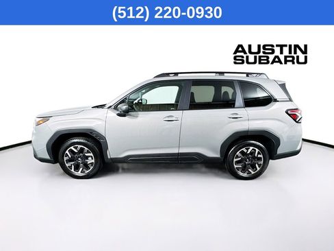 Used 2026 Subaru Forester Premium image 5