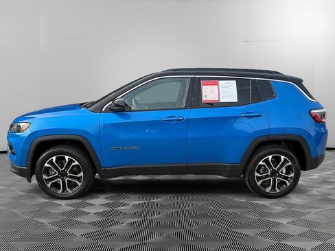 Used 2023 Jeep Compass Limited AWD/4WD image 3