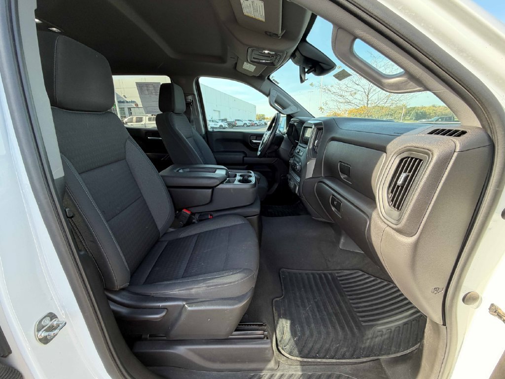 Used 2023 Chevrolet Silverado 1500 Custom AWD/4WD image 21