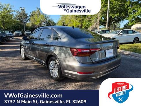 Used 2019 Volkswagen Jetta S image 4