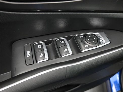 Used 2021 Kia Sorento S w/ Panoramic Sunroof Package image 13