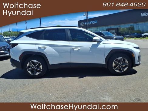 Used 2025 Hyundai Tucson SEL FWD image 6