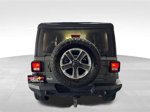 Used 2019 Jeep Wrangler Unlimited Sport S AWD/4WD image 6