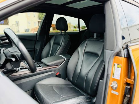Used 2019 Audi Q8 Premium Plus w/ Premium Plus image 11