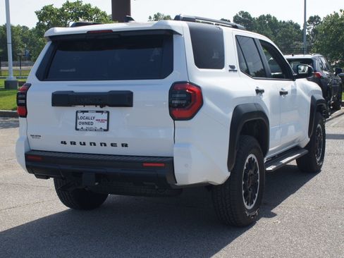Used 2026 Toyota 4Runner TRD Sport AWD/4WD image 18