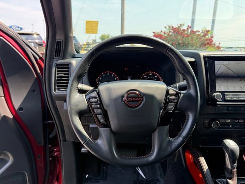 Used 2024 Nissan Frontier Pro-X RWD image 13