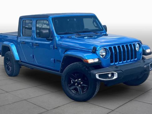 Used 2021 Jeep Gladiator Sport AWD/4WD image 3