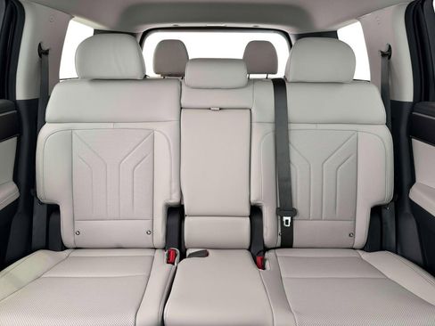 New 2026 Hyundai Santa Fe SEL image 16