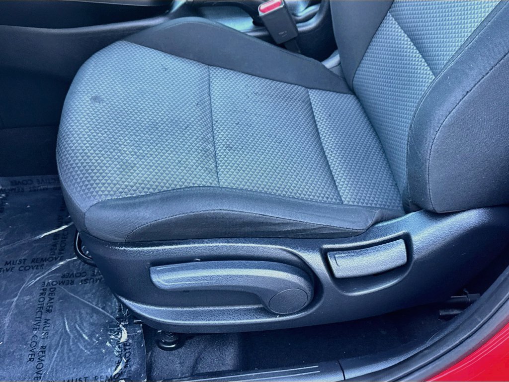 Certified 2023 Kia Soul LX w/ LX Technology Package FWD image 21
