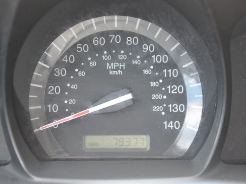 Used 2009 Kia Spectra LX FWD image 28