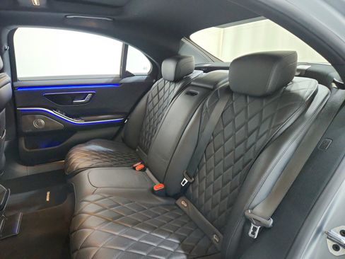 Certified 2023 Mercedes-Benz S 500 4MATIC image 27