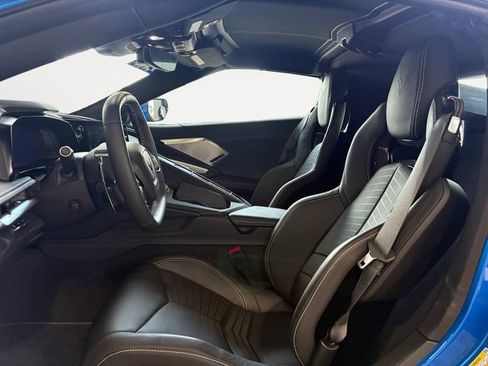 Used 2024 Chevrolet Corvette Stingray Preferred Cpe w/ Z51 Performance Package RWD image 7