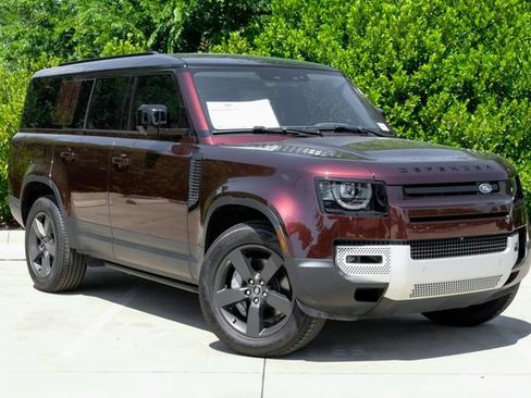 Used 2025 Land Rover Defender 130 S AWD/4WD image 4