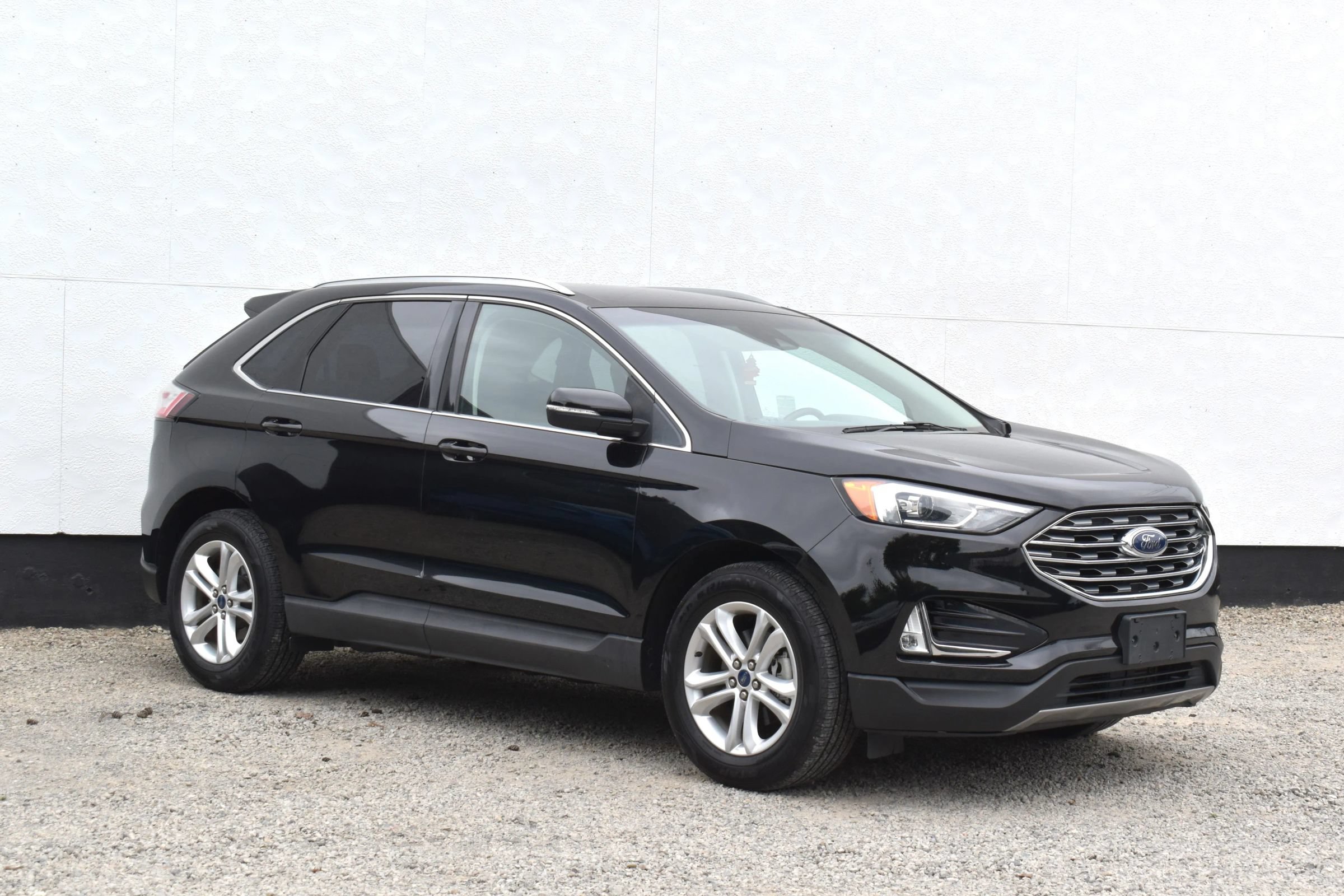 Used 2019 Ford Edge SEL FWD image 29