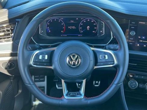 Used 2019 Volkswagen Jetta GLI Autobahn image 28