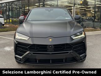 Used 2022 Lamborghini Urus Base video 2