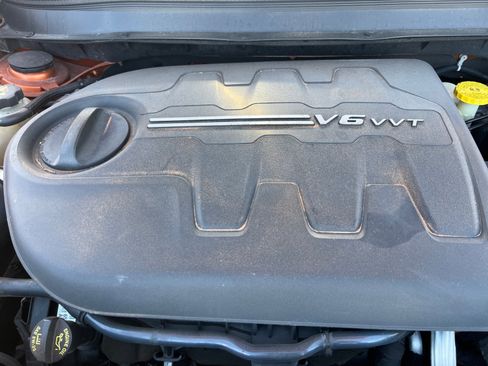 Used 2016 Jeep Cherokee Trailhawk w/ Comfort/Convenience Group image 22