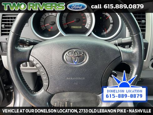 Used 2011 Toyota Tacoma 4x4 Access Cab w/ SR5 Pkg #2 image 25