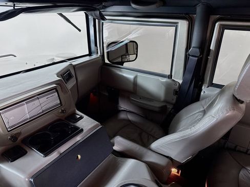Used 2003 HUMMER H1 4-Door Open Top AWD/4WD image 24