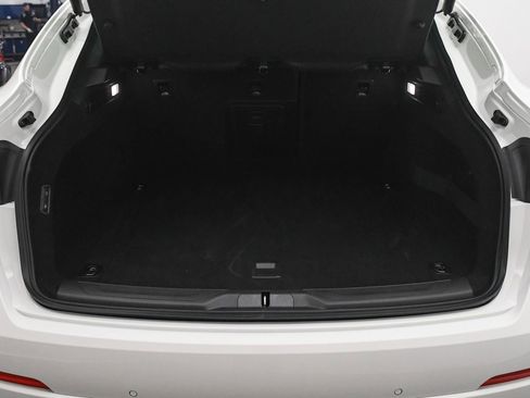 New 2024 Maserati Levante GT Ultima image 7